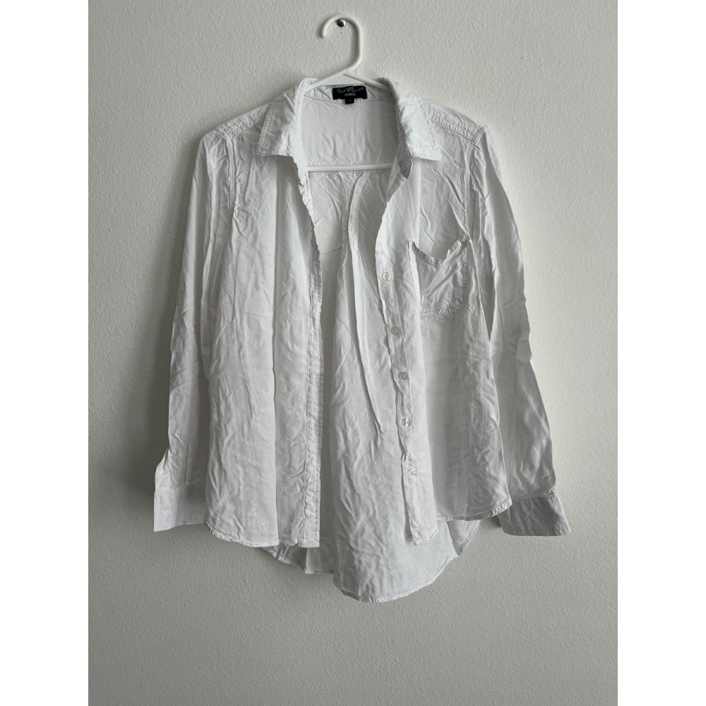 Velvet Heart Shirt Womens Small White Relaxed Fit Casual Shirttail Hem Button Up